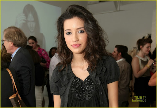 christian-serratos-paper-heart-premiere-13.jpg