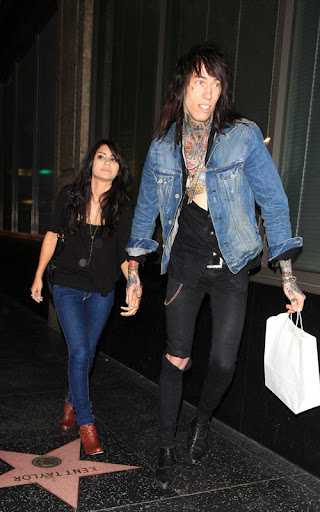 33362, WEST HOLLYWOOD, CALIFORNIA - Monday August 17 2009. Trace Cyrus takes a Demi Lovato-a-like for a romantic date at Katsuya. The "Metro Station" star and older brother of tweeny princess Miley Cyrus smooched his new lady infront of a gathering of paparazzi before driving her home for the evening. Trace recently split from Disney darling Demi Lovato. Photograph: © Hellmuth Dominguez, PacificCoastNews.com**FEE MUST BE AGREED PRIOR TO USAGE***UK OFFICE:+44 131 557 7760/7761 US OFFICE:1 310 261 9676