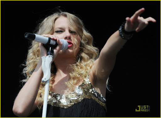 Taylor Swift The V Festival at Hylands Park, Chelmsford - Day One Chelmsford, England - 22.08.09 Credit: (Mandatory): WENN.com