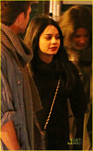 Zac Efron and Vanessa Hudgens spent a saturday night dining with close friends in Vancouver Canada. The cuddly couple were spotted at local seafood restaurant "Joe Forte's" with a large group of friends, perhaps celebrating Vanessa's birthday early (Dec 14th). The arrived early in the evening and stayed until the restaurant closed. The couple held hands as they chauffeured their friends back to the hotel in a white stretch limo to keep the party going. <P> Pictured: Zac Efron and Vanessa Hudgens <P> <B>Ref: SPL138152 051209 EXCLUSIVE</B><BR/> Picture by: R Chiang / Splash News<BR/> </P><P> <B>Splash News and Pictures</B><BR/> Los Angeles: 310-821-2666<BR/> New York: 212-619-2666<BR/> London: 870-934-2666<BR/> photodesk@splashnews.com<BR/> </P>