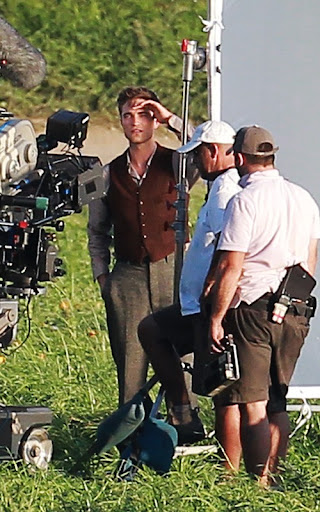 robert-pattinson-060410-3.jpg
