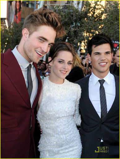 LOS ANGELES, CA - JUNE 24: (L-R) Actors Robert Pattinson, Kristen Stewart and Taylor Lautner arrive at the premiere of Summit Entertainment's "The Twilight Saga: Eclipse" during the 2010 Los Angeles Film Festival at Nokia Theatre L.A. Live on June 24, 2010 in Los Angeles, California. (Photo by Kevin Winter/Getty Images)