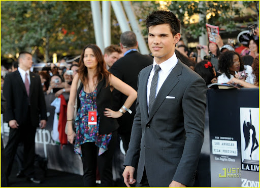 LOS ANGELES, CA - JUNE 24: Actor Taylor Lautner arrives at the premiere of Summit Entertainment's "The Twilight Saga: Eclipse" during the 2010 Los Angeles Film Festival at Nokia Theatre L.A. Live on June 24, 2010 in Los Angeles, California. (Photo by Jason Merritt/Getty Images)