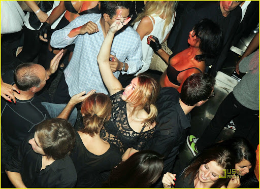 #5679039 Miley Cyrus enjoys her night dancing at the VIP Room in Paris, France on September 5, 2010.

Restriction applies: USA ONLY

 Fame Pictures, Inc - Santa Monica, CA, USA - +1 (310) 395-0500