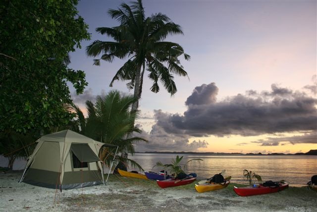[PALAU Tentonbeach[3].jpg]