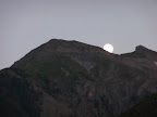 while folding up in Pearl LZ  I looked up at the moon rising over Ballard