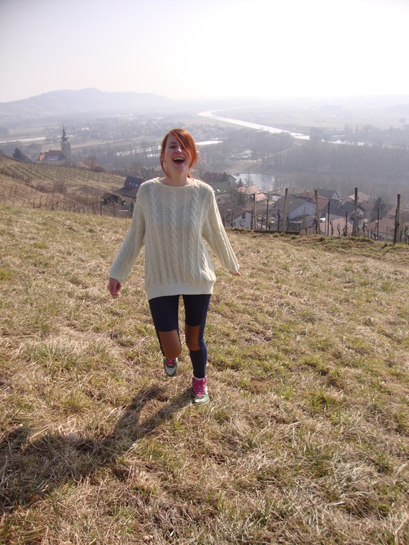 [vintage jumper H&M leggings, Graceland sneakers (11)[3].jpg]