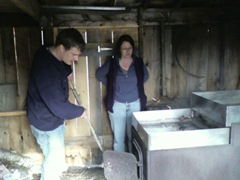Dan & Shelley boiling sap