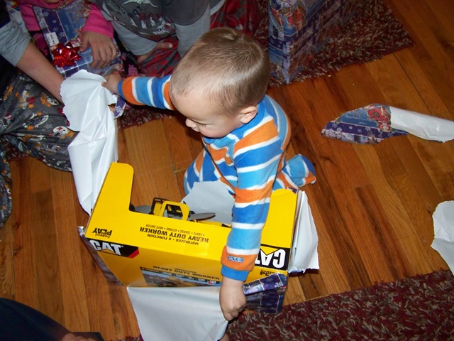 [Christmas 2010 021[4].jpg]
