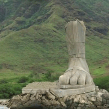 [Four-Toed-Statue[8].gif]