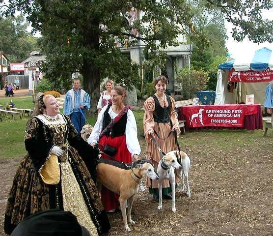 [091303_karissa, barb, and dogs with noble lady 3[3].jpg]