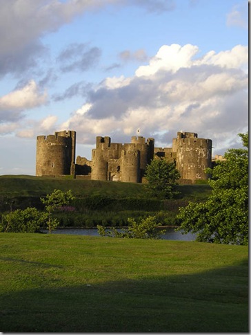 caerphilly castle at dusk