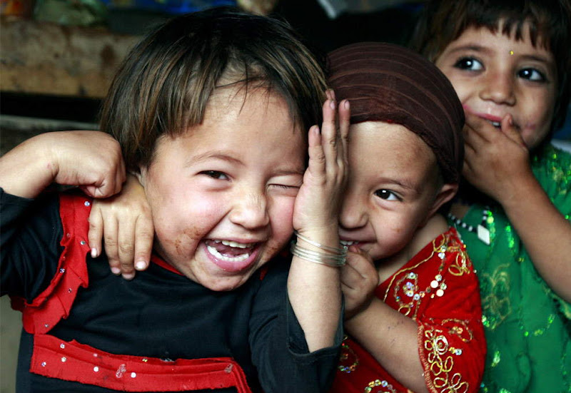 View Larger Image. Current:800x551 Available:990x682 Scenes from Pakistan