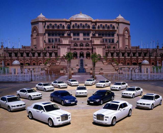 Pics of U.A.E Sultan's Palace...