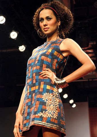 [Ritu kumar's summer wear collection at LFW_5[2].jpg]