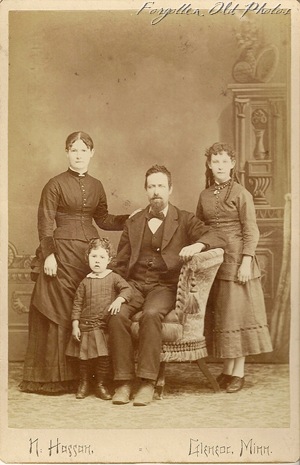 Josiah Reese Family 1886 Josiah Reese Family 1886