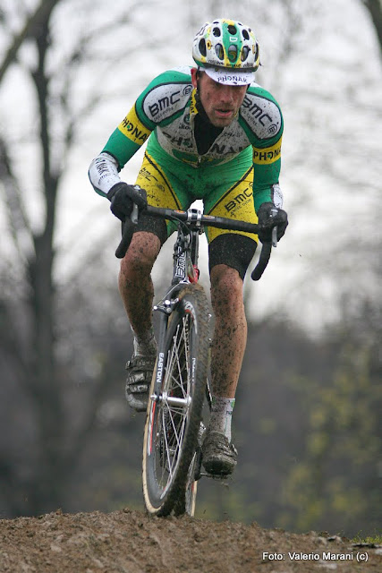 IMAGE: http://lh5.ggpht.com/_6Jdf5m6qU3Y/S8Bss6zR6AI/AAAAAAAAEYU/uvm-X8sv6nQ/s640/IMG_1467%20copia.jpg