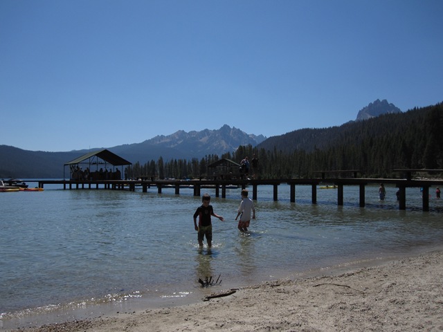 [IMG_16305.jpg]