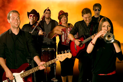 French Canadian Music Group from Quebec - Mauvais Sort