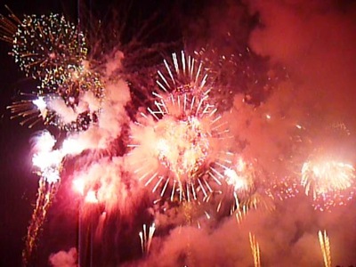 [6 fogos 2010 1[4].jpg]