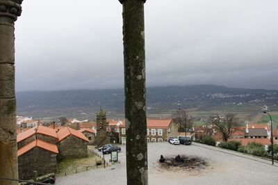 [Belmonte - castelo - vista a partir da janela manuelina geminada[4].jpg]