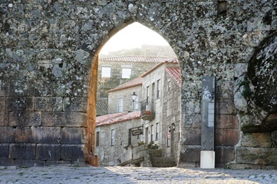 [sortelha -  porta da vila 2[5].jpg]