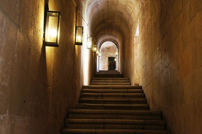 [mosteiro dos Jeronimos -  escadaria 1[4].jpg]