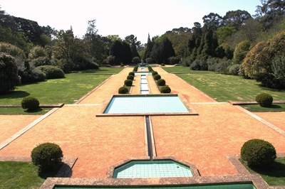 [jardim serralves - porto - fonte[5].jpg]