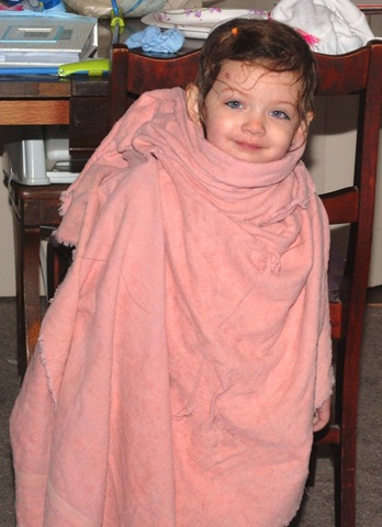 [09-27 Keelie Drying[3].jpg]