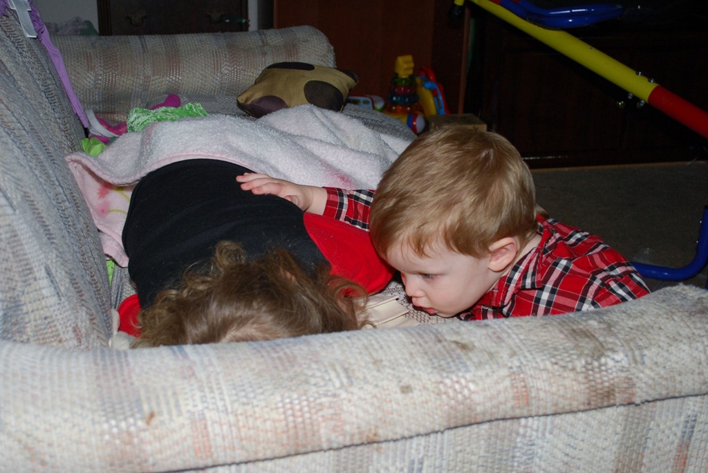 [Kyle and Keelie 3-20[4].jpg]