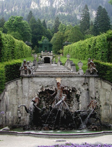 [Linderhof3[5].jpg]