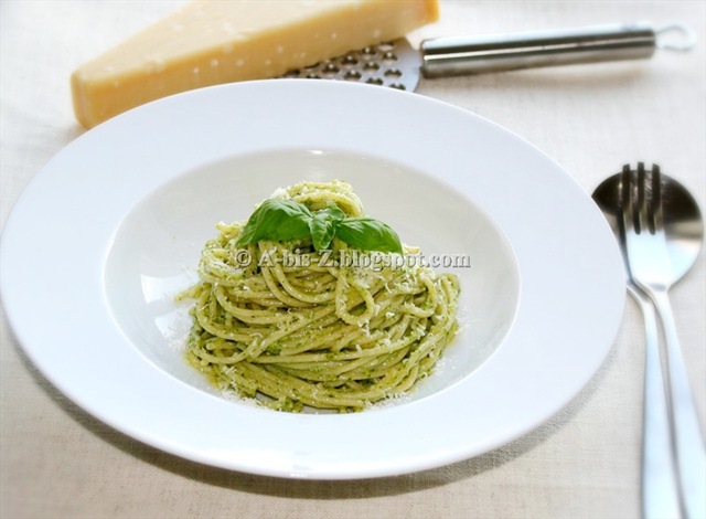 [Pasta mit Pesto a (30)[2].jpg]
