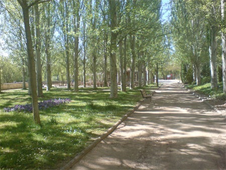 [paseo-en-el-duero[8].jpg]