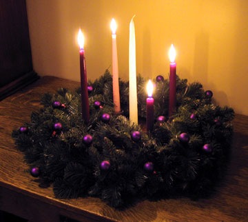 [advent-wreath-4-candles-5[4].jpg]