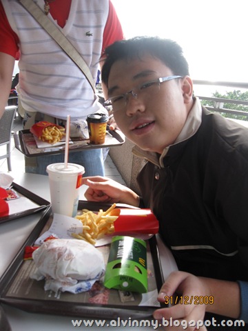 [hk pics 451[14].jpg]