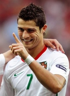 3. Cristiano Ronaldo 3. Cristiano Ronaldo