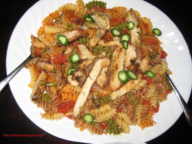 [Chitra Pal Grilled Chicken and Pasta Salad[3].jpg]