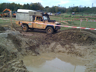 Camel Trophy Defender on the off road course