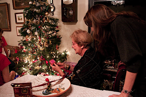 Ana's grandmother gives out gifts