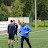 Auch Seppo Eichkorn jagt dem Ball hinterher