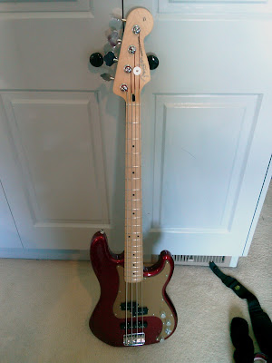 Fender%20P-Bass.jpg
