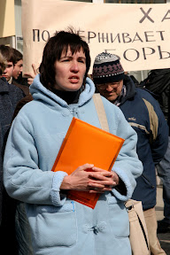 Митинг против вырубки леса (Пятихатки, 28.03.2010) Виктория Кравченко, член инициативной группы, ныне - координатор ЗФ