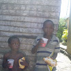 giving hotdogs in Munoz Batey (57).jpg