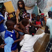 Munoz Batey, Giving Clothes. Gracias (123).jpg
