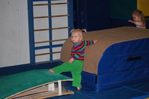[A 6th Bday party_022010 124 [2].jpg]