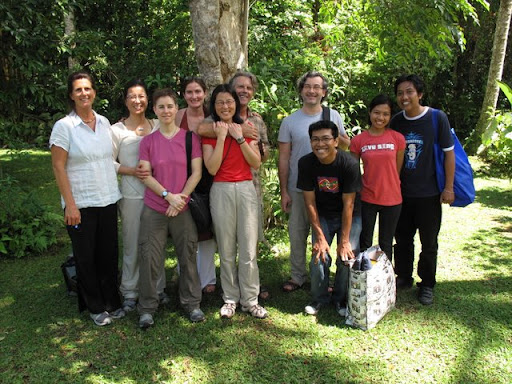 Bali 2009 Team (Dan photograping)
