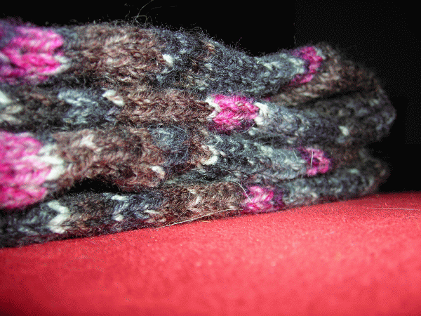 [socken 20 01[3].gif]