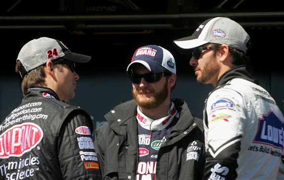 [2010 Las Vegas NSCS driver intros Jeff Gordon Jimmie Johnson Dale Earnhardt Jr[4].jpg]