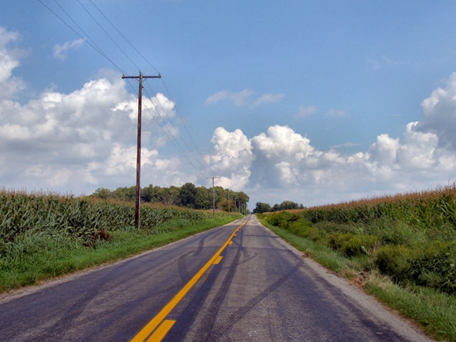[800px-Indiana-rural-road[4].jpg]