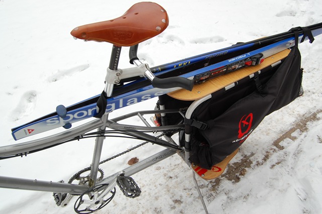 [closeup BD ski rack[4].jpg]